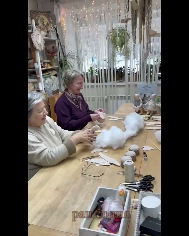 Кукла интерьерная / Зайчик пасхальный