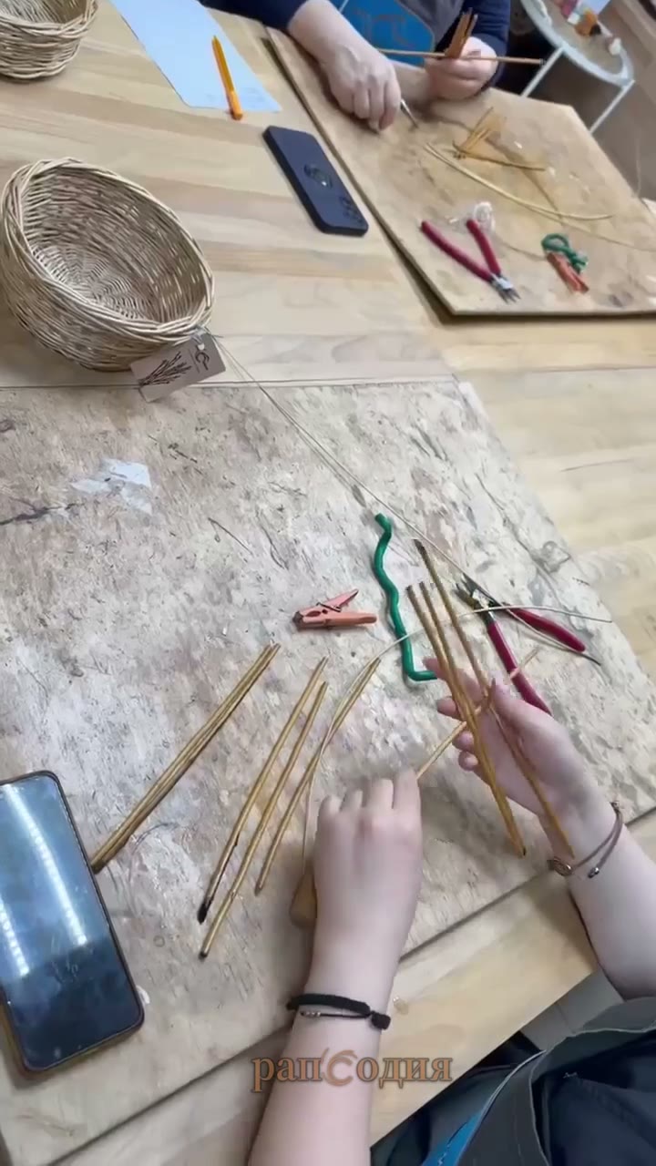 Лозоплетение из ивы / Тарелка