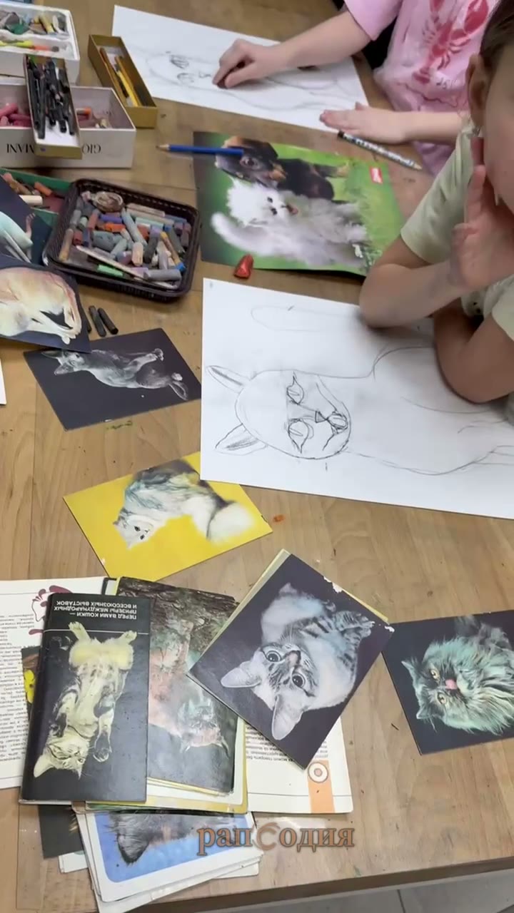 Живопись/Кошки углем